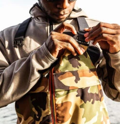 Simms CX Bibs 11 Simms CX Bibs -Fishing Promotion Store simms cx bibs 57491.1651410030